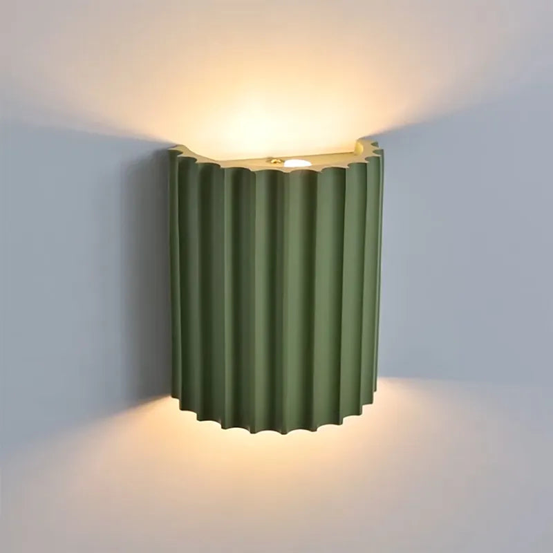 Modern Half-Circle Resin Wall Sconce – Stylish Indoor Wall Lamp for Living Room and Bedroom Lighting-5