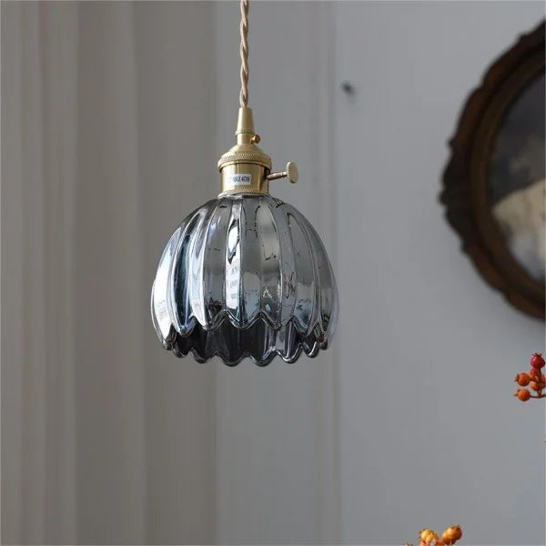 Japanese Retro Glass Flower Pendant Light - Elegant Vintage Design
