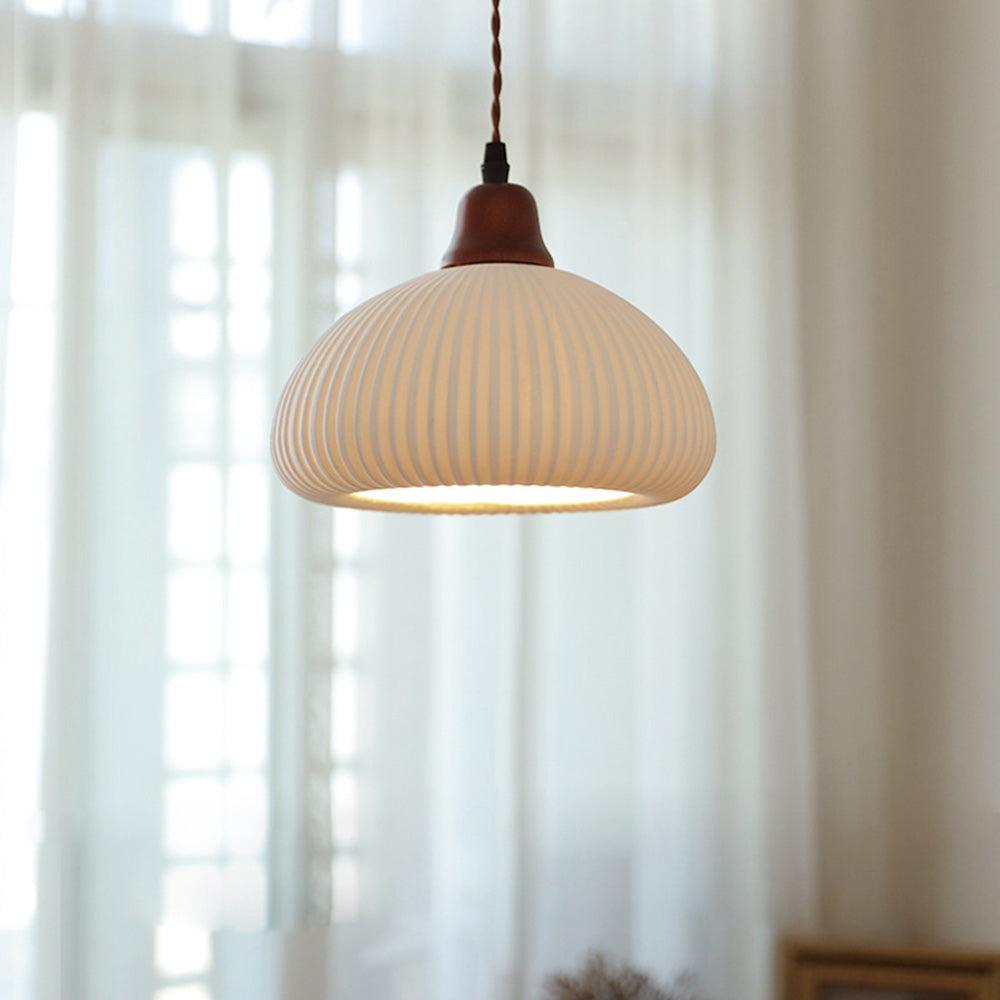 Elegant Nordic White Ceramic Pendant Light for Stylish Dining