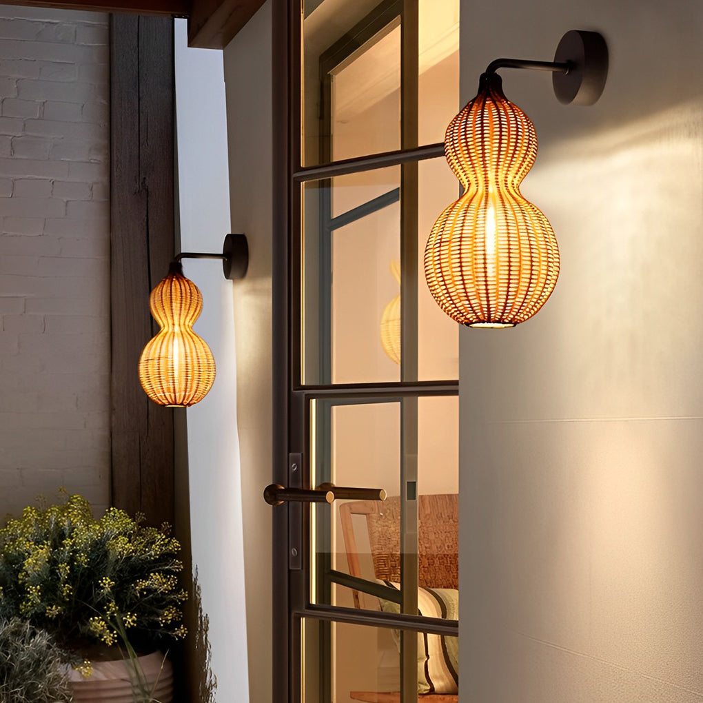 Stylish Woven Rattan Gourd Pendant Light for Outdoor Patios