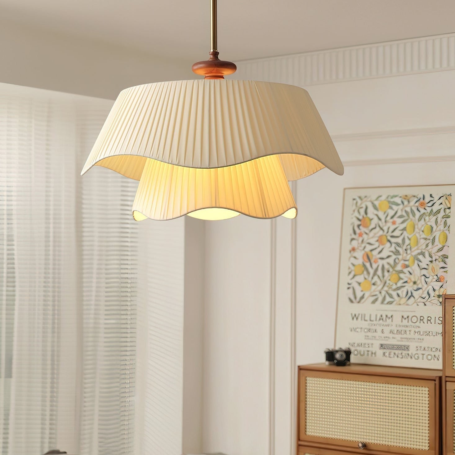 Bellevue Pendant Lamp - Elegant Lighting for Modern Spaces