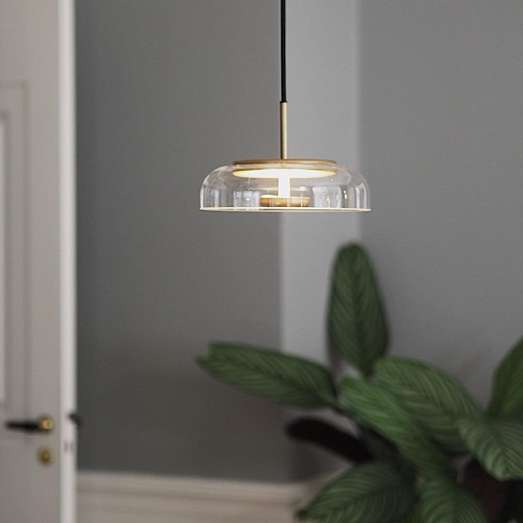 Solara Pendant Light: Modern Elegance & Energy-Efficient Design