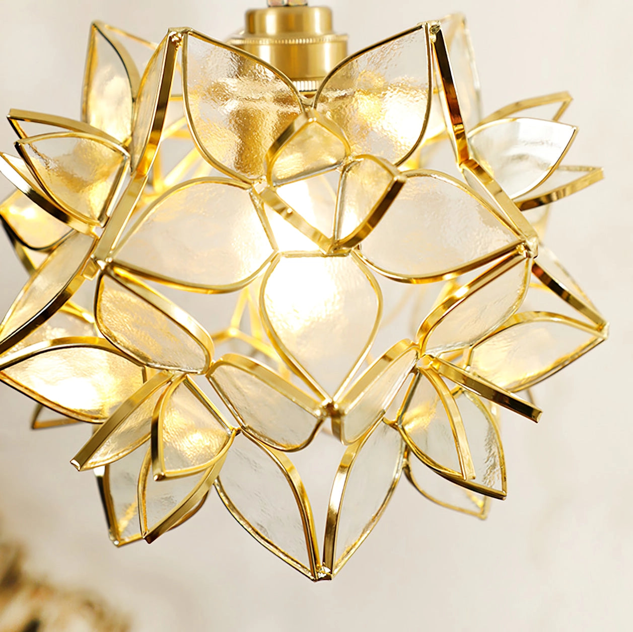 Elegant Capiz Pendant Light - Eco-Friendly, Handcrafted Design