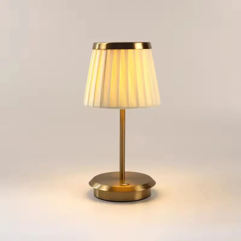 TimelessGrace Table Lamp | Classic Design Illumix