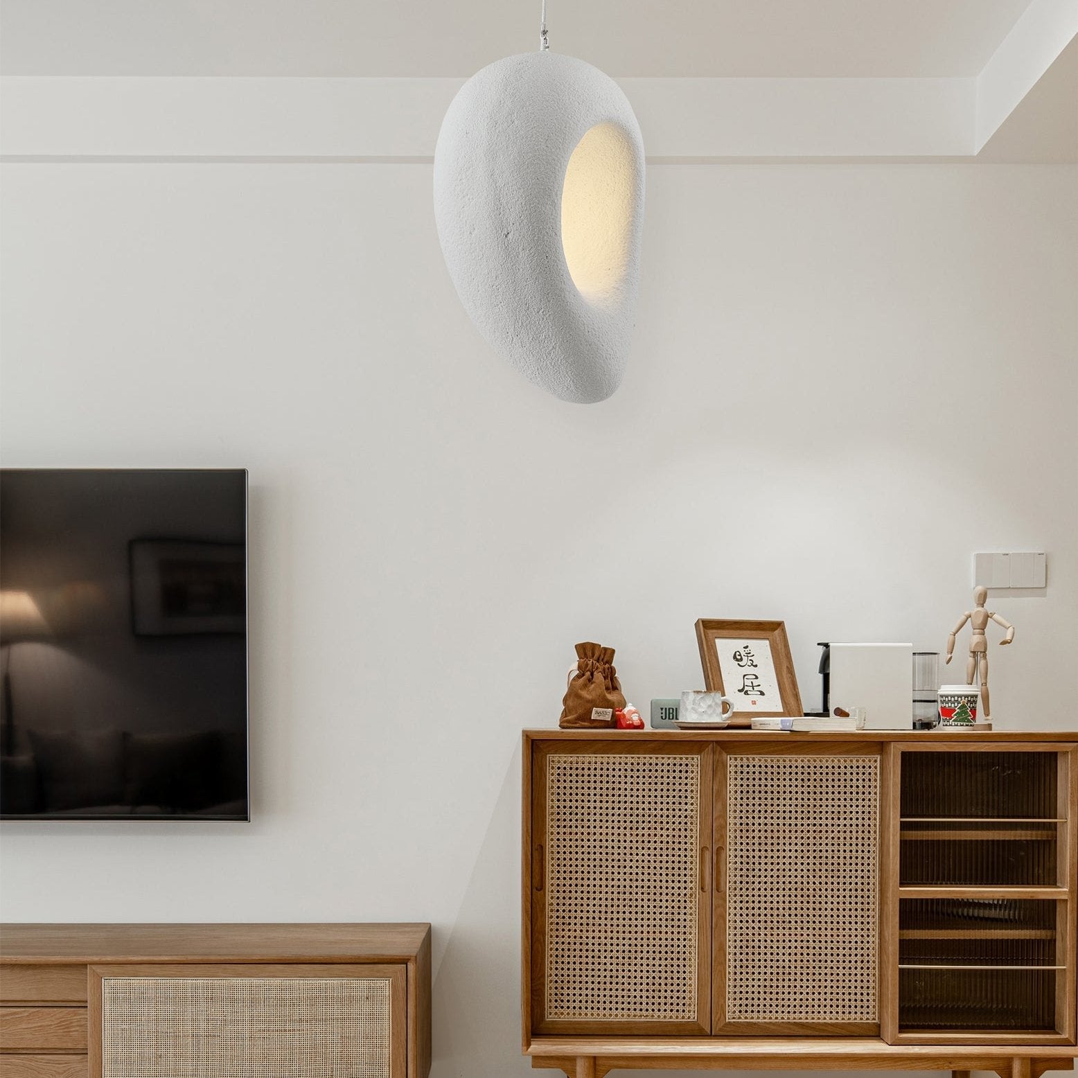 Edna Pendant Lamp - Elegant, Modern Lighting for Any Space