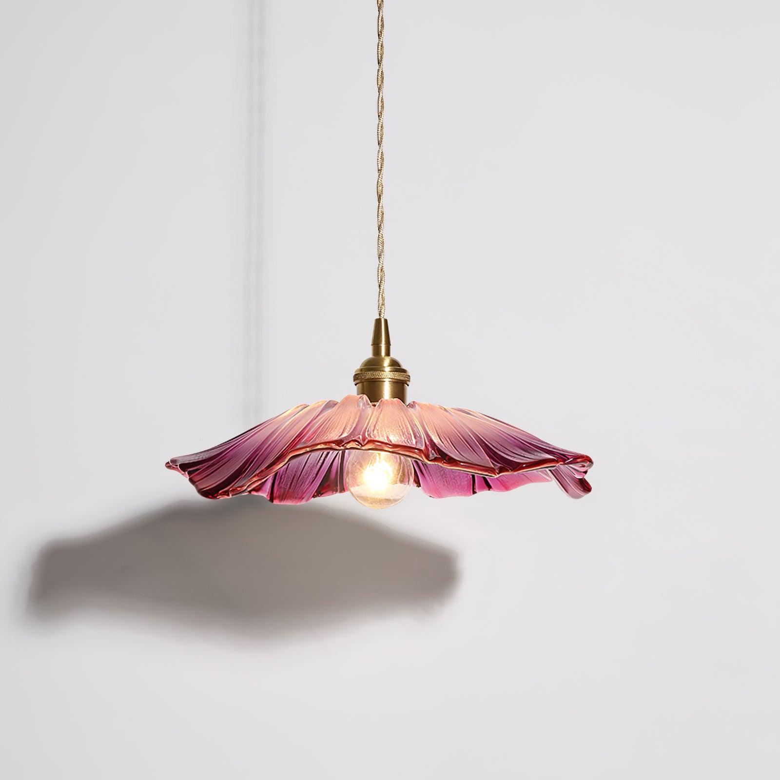 Elegant Flower Glass Pendant Light – Stunning Home Illumination