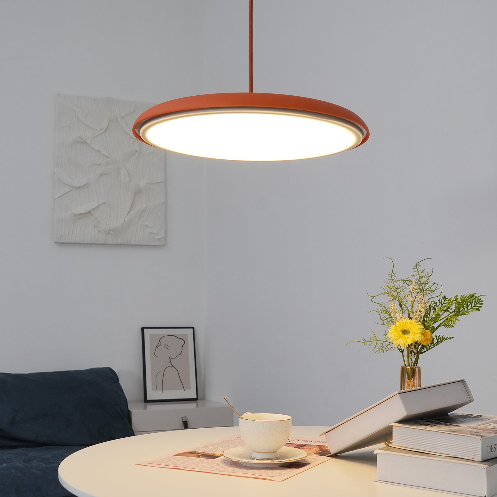 Stylish Cookie Pendant Light - Modern Design & Warm Ambiance