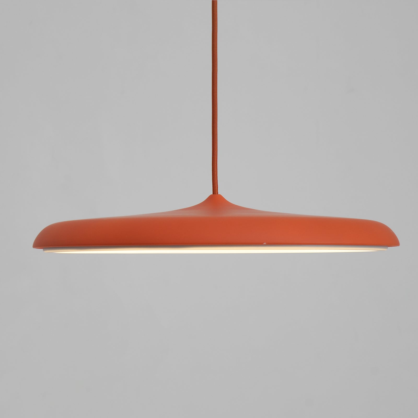 Stylish Cookie Pendant Light - Modern Design & Warm Ambiance