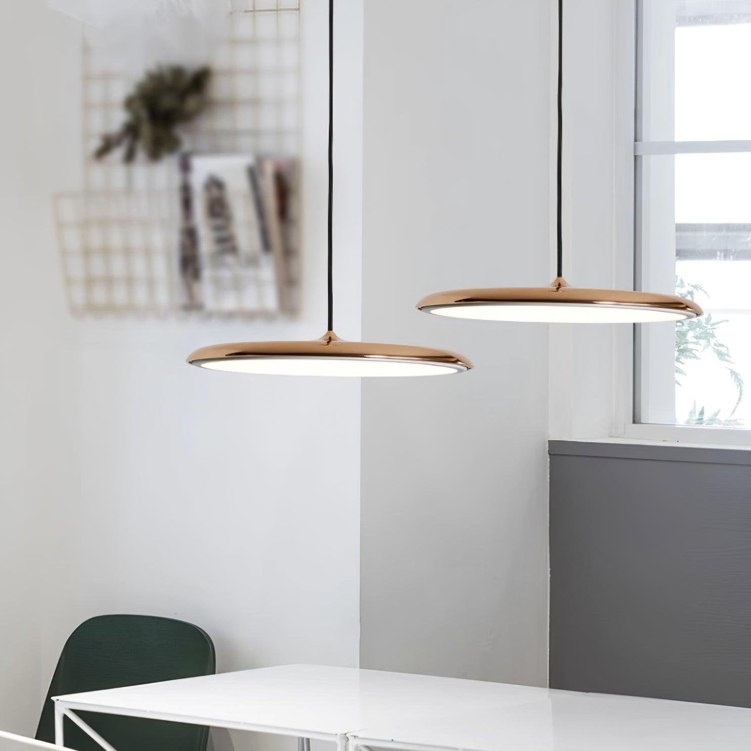 Stylish Cookie Pendant Light - Modern Design & Warm Ambiance