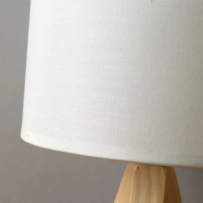 WoodEssence - Modern Wooden Table Lamp Illumix