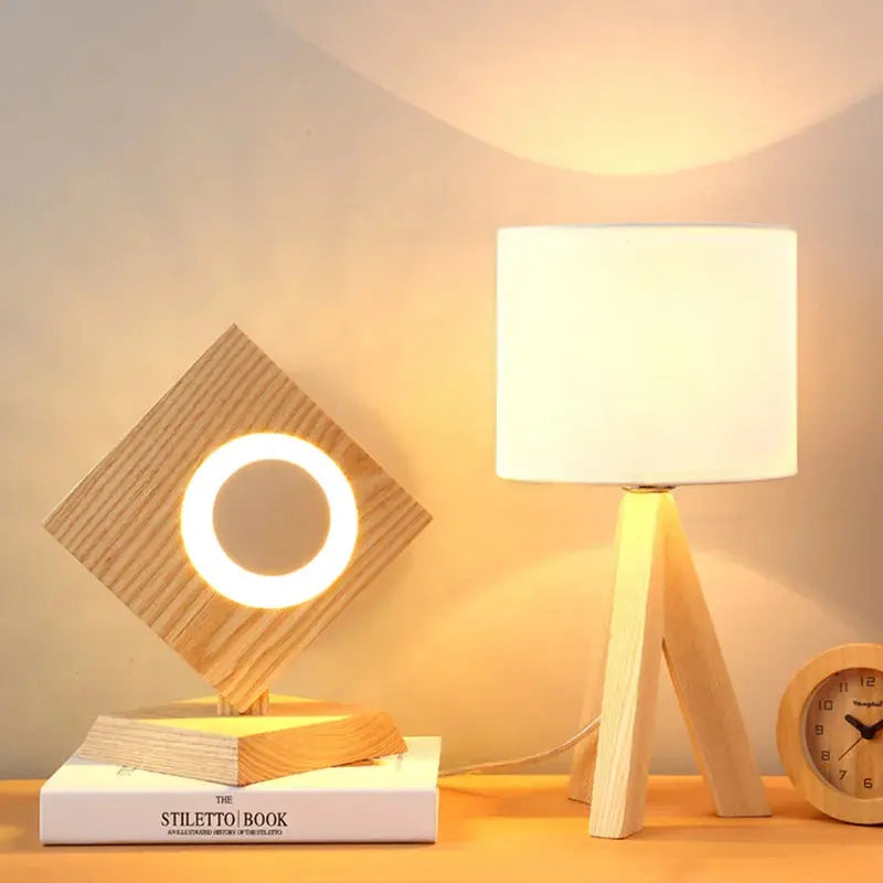 WoodEssence - Modern Wooden Table Lamp Illumix