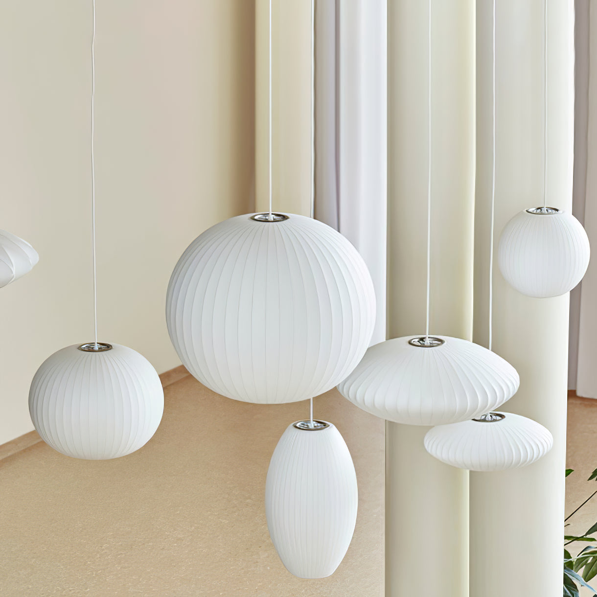 Elegant Bubble Mulberry Silk Pendant Lamp - Luxurious Lighting