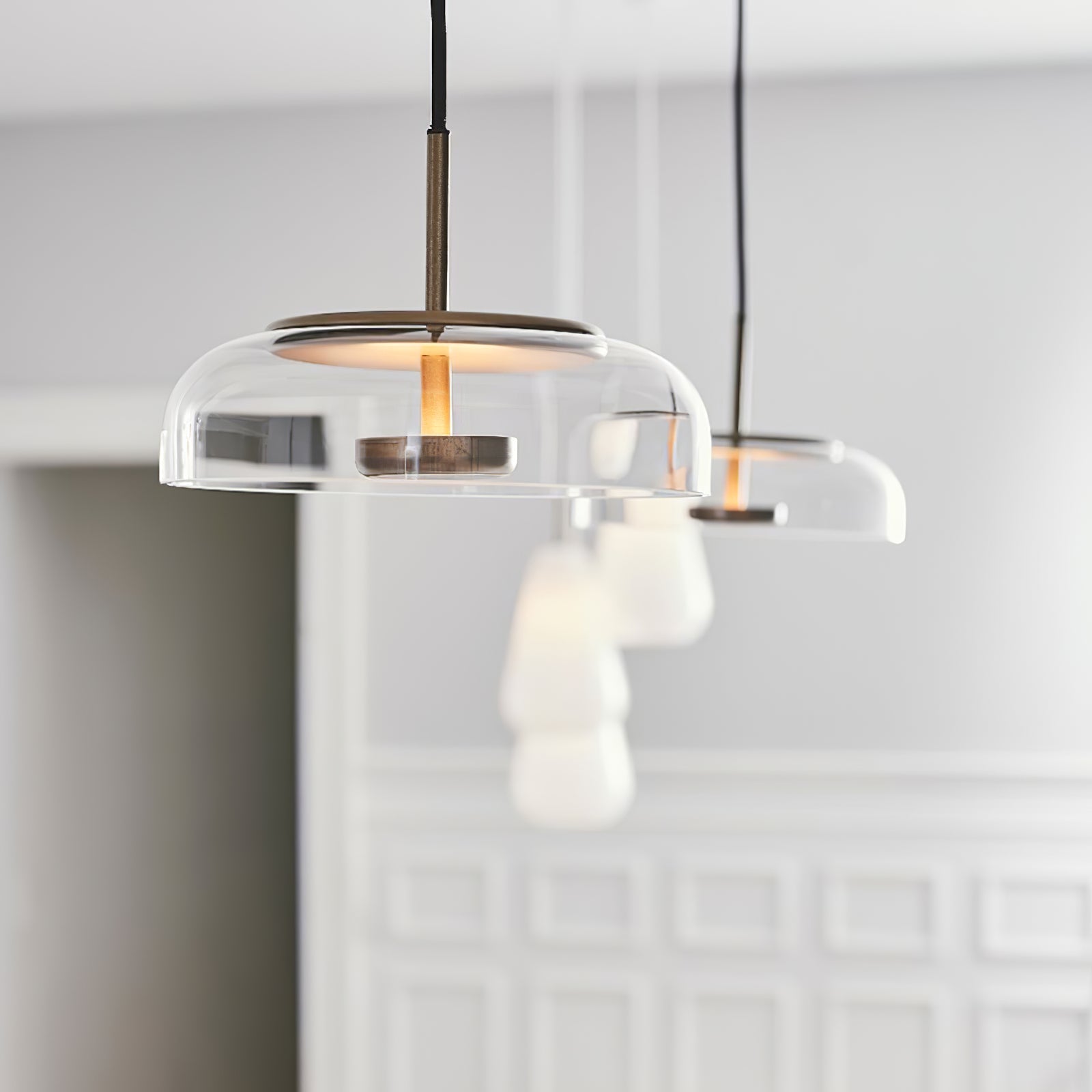 Solara Pendant Light: Modern Elegance & Energy-Efficient Design