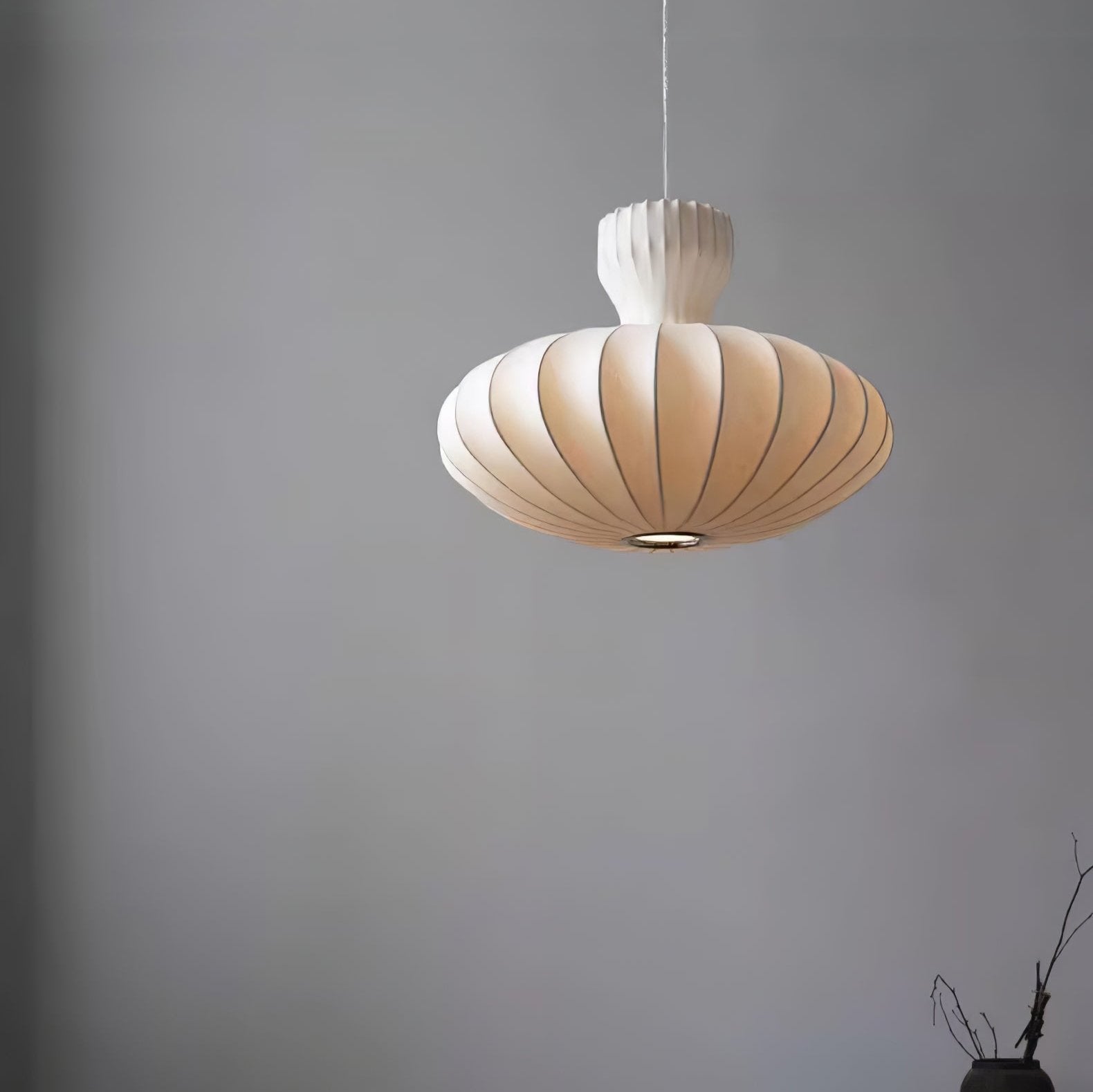 Elegant Bella Bloom Pendant Lamp - Stylish Lighting for Every Space