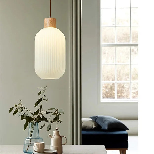 Vintage Lantern Glass Pendant Light - Timeless Elegance & Warmth