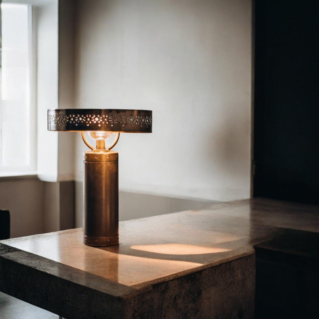 Ferrova | Industrial Table Lamp with Metal Finish