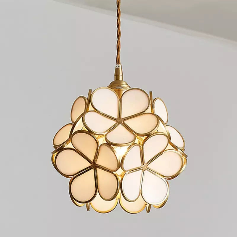 PetalLuxe Pendant Lamp | Floral-Shaped Hanging Light - Illumix