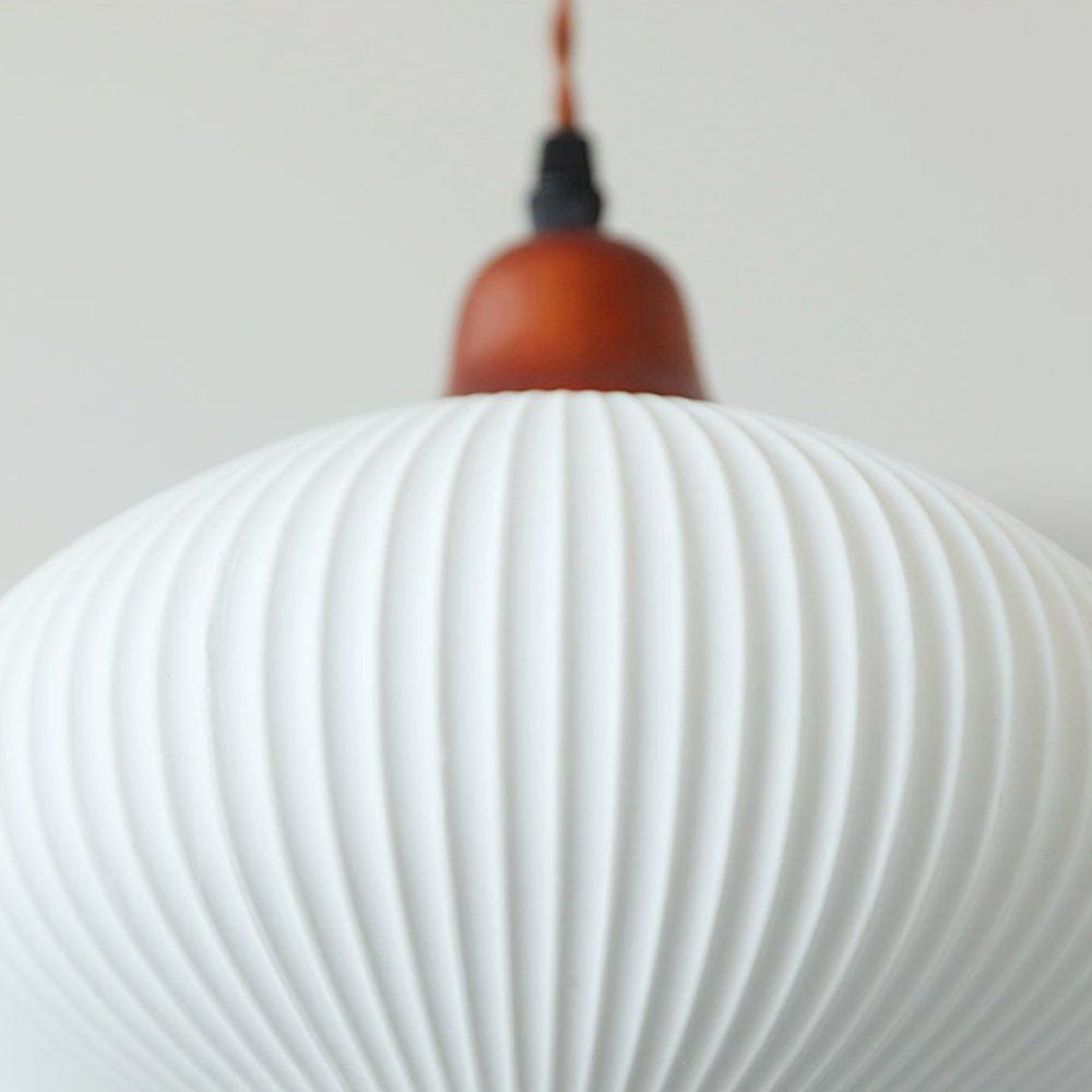 Elegant Nordic White Ceramic Pendant Light for Stylish Dining