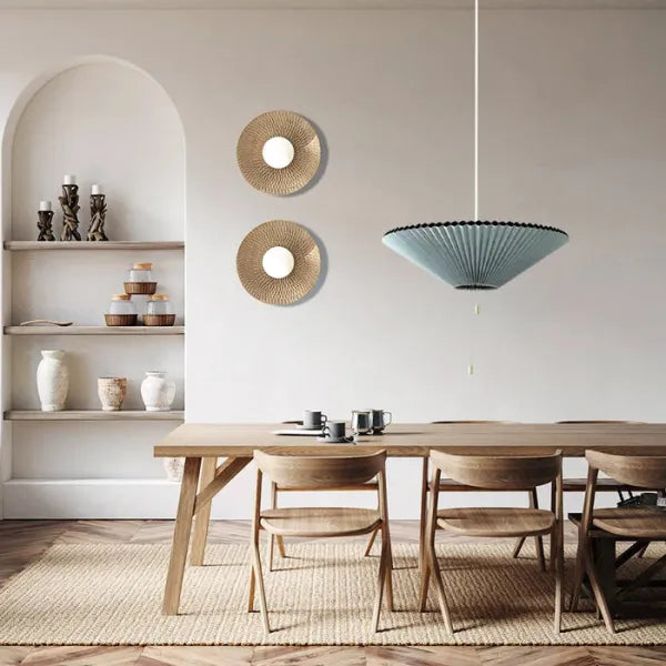 Creative Stretchable LED Pendant Light - Versatile & Stylish Illumination